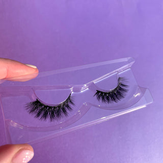 *NEW* UNICORN SOUL HALF UNICORN LASHES - Unicorn Cosmetics